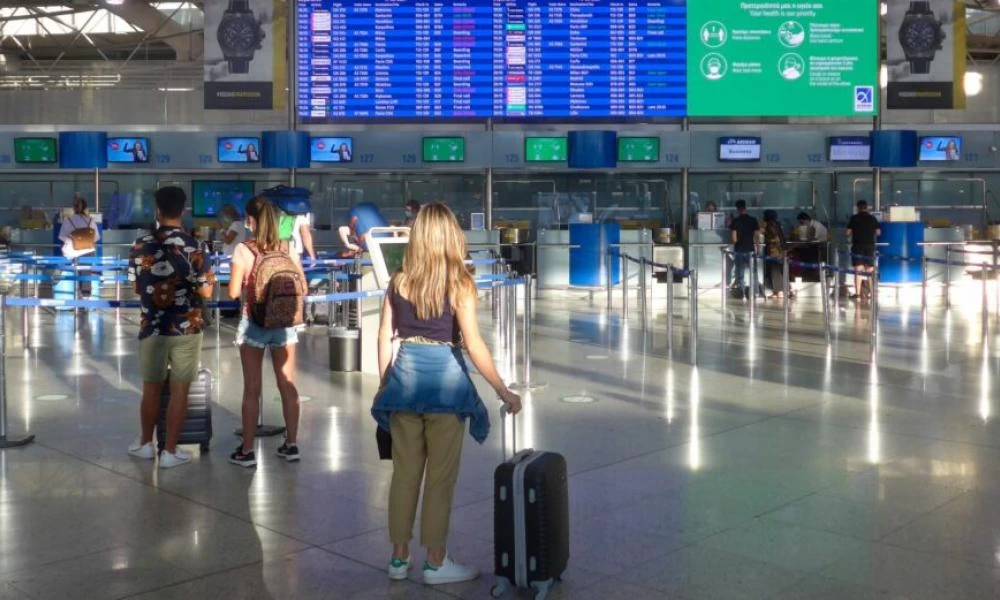 Διεθνείς πτήσεις: Τι ισχύει με την παράταση αεροπορικών οδηγιών